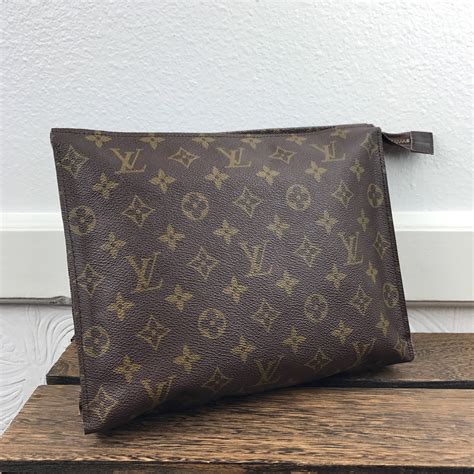 louis vuitton touletry bag|louis vuitton vintage toiletry bag.